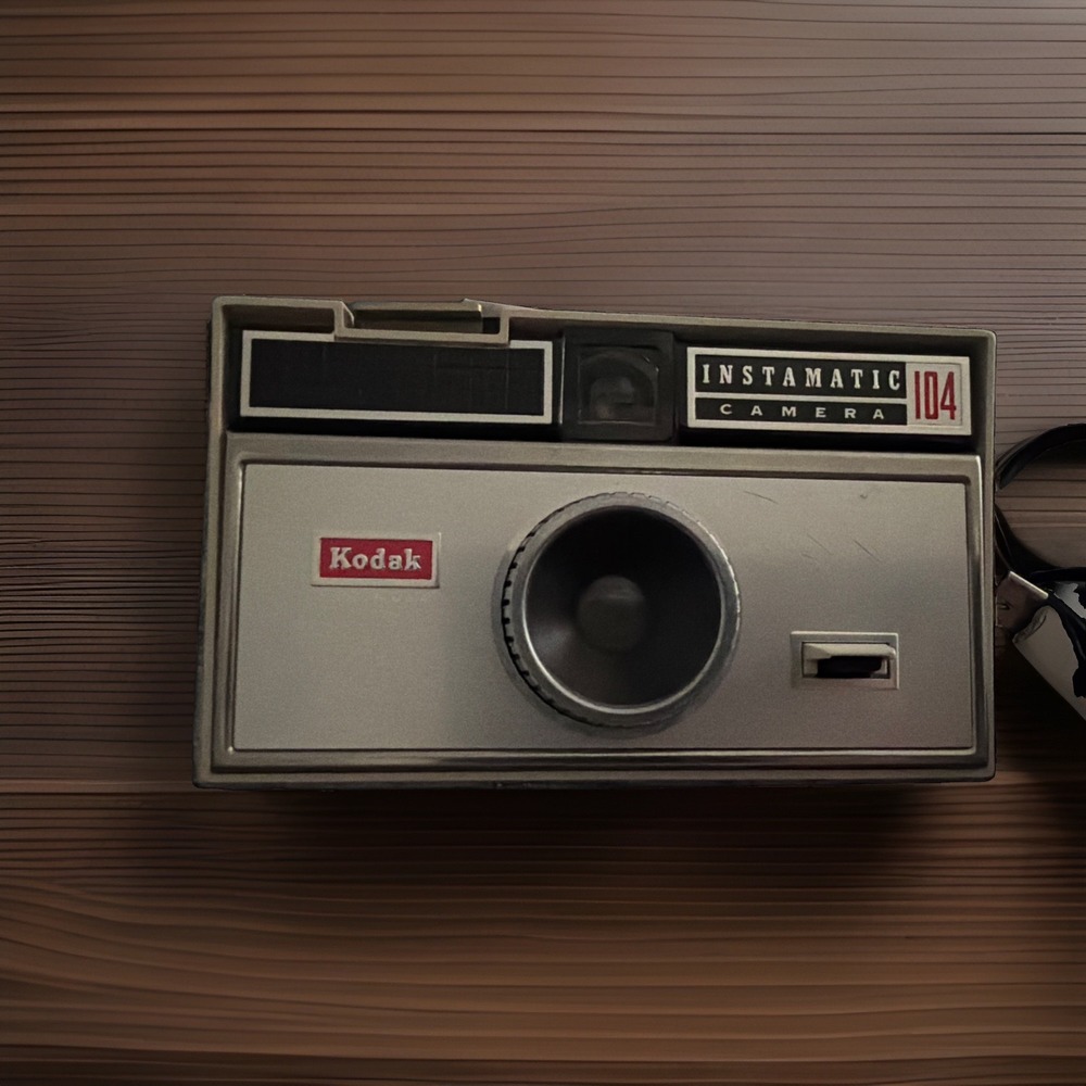 Kodak Instamatic 104 Camera